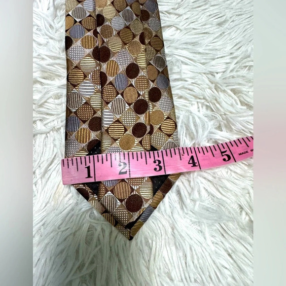 Geoffrey Bean 100% Silk Neck tie. Handmade classic iridescent dots. Multi color - Picture 7 of 7